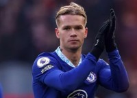 «‎Який гравець, яка людина»: відео зворушливого прощання Мудрика з легендою «Челсі»