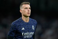 Лунін прибув на фінал Ліги чемпіонів, у якому зіграє Куртуа - фото