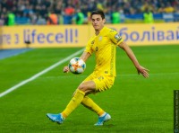 Яремчук в ювілейному для себе матчі наздогнав Реброва за голами за збірну України