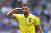 «Яйця збірна має»: голодні собаки Реброва під наглядом Кім Чен Ина, Шапі – «Золотий м'яч», Яремчук і Трубін божать