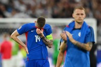 ​«Важко підібрати слова». Капітан Словаччини Шкріньяр - про поразку від Англії на Євро