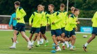 Україна під наглядом Шевченка знову не виграла на Євро U-19 – зірки розчарували, попереду матч проти Італії 