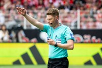 Представляємо арбітра матчу «Динамо» - «Партизан»