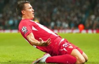 «Хлопець ледь не плаче»: журналіст розповів, як російський тренер працював з Коноплянкою в «Севільї»