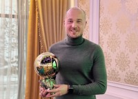 Футбольний агент погрожує судом Бурбасу: розповідаємо, що сталося