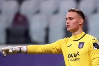 «Барселона» зацікавилася підписанням молодого голкіпера «Брайтона»