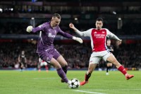 Оприлюднено оцінки гравців за матч «Арсенал» – «Шахтар». Скільки у Різника?