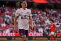 Чи зіграє Ярмолюк? Оприлюднено склади на матч «Брентфорд» – «Лестер»