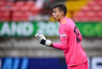 В Іспанії повідомили новину про українського голкіпера «Жирони»: розкрито, де гратиме Крапивцов до кінця сезону