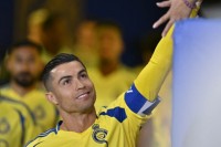 ​Статую Роналду встановили у центрі Нью-Йорка на честь 40-річчя футболіста