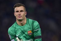 Флік звинуватив голкіпера «Барселони» Пенью у порушеннях дисципліни