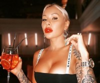 Скандальна колишня екскапітана «Динамо» зізналася в довготривалій залежності