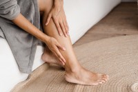 Как справиться с отеками: эффективные средства и народные методы