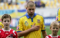 Роберто Моралес: «Всі пам'ятають, як Ракицький тримав руку біля серця. Краще взагалі не тримати, ніж так, наче ти отруївся біляшем»