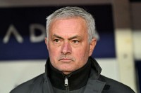 Моуріньо може повернутися до чемпіонату Англії. Рятуватиме відомий клуб