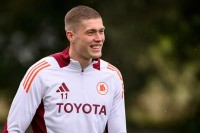 Найгірший на полі - Італійські ЗМІ розкритикували Довбика після перемоги «Роми» над «Інтером»