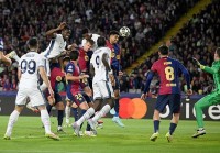 Футбольна феєрія: «Барселона» та «Інтер» зіграли внічию у першому півфіналі Ліги чемпіонів