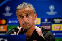 Таки зіграє? Енріке висловився про травму Дембеле перед матчем з «Арсеналом»