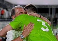 Відома оцінка Бущана за матч із чемпіоном Азії