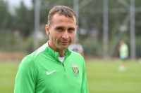 Тренер «Карпат» розповів про бійку з гравцем «Олександрії» в останньому матчі