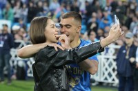 Дівчина Вівчаренка: «Дякую Всесвіту за чоловіка, який розуміється на подарунках»