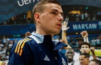 Мендеш не може продати Луніна: відомо, що заважає голкіперу збірної України залишити «Реал»