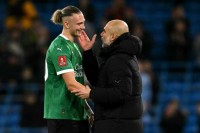 Таловєров відреагував на можливий відхід з «Плімута»: «Вивчаю пропозицію»