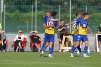 Блогер: «Супряга показав, що він може бігти, підняти голову, оцінити позицію на полі і покотити. Це те, що досі не може зробити Пономаренко»