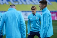 «Цим не можуть похвалитися 9 із 10-ти півзахисників «Динамо». Смоловий зазначив хавбека киян