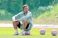 Мрія тане. ПСЖ знайшло дешеву альтернативу Забарному 