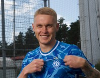 «Динамо» зіграє з «Вересом» у синій формі