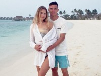 Дружина гравця «Динамо» зачарувала шанувальників новим ніжним образом