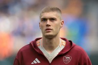 Іспанії не буде. Залишився один клуб, який готовий підписати Довбика