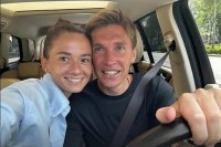 Дружина Сидорчука підпалила соцмережі гарячими знімками