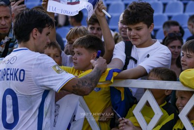 «Епіцентр» збирає більше «Полісся», а «Оболонь» – більше, ніж «Динамо»: рейтинг найвідвідуваніших клубів УПЛ