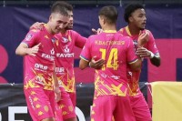 «Полісся» осоромилось у жахливому дебюті Бущана і вилетіло з Кубка України, зазнавши розгрому від «Руха»