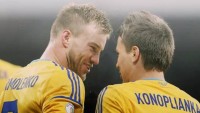 «Скільки він мені пасів віддавав у збірній?»: Коноплянка розповів про свої стосунки з Ярмоленком