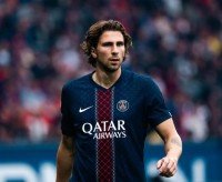 Екс-гравець збірної Франції: «Забарний буде робити помилки, але з ним ПСЖ зможе вигравати трофеї»