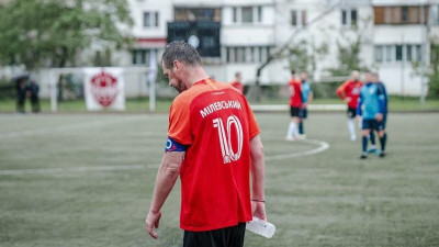   Мілевський відзначився ефектним голом головою та отримав синю картку