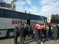 На матч із «Динамо» поїхало три автобуса вболівальників «Вереса»