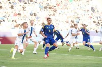 Бражко вибачився за червону картку у матчі Євро