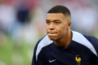 Родина Мбаппе близька до придбання французького футбольного клубу