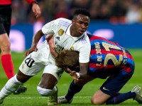 Скандальне зізнання: арбітр Ель Класіко заявив, що мав вилучити Вінісіуса, але цього не зробив