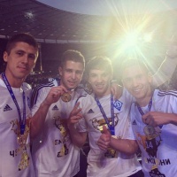 Гравці «Динамо» «зіграли» у футбол в новому кліпі Тамерлана та Альони