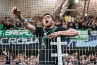 Копійчаний штраф. УЄФА виніс вердикт по скандальному банеру фанатів «Селтіка»