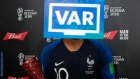 Французький VAR і єдина парасолька: найкращі меми фіналу ЧС-2018