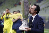 Емері офіційно очолив «Астон Віллу» після розірвання контракту з «Вільяреалом»