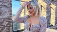 Скандальна модель OnlyFans відновила футбольну кар'єру – краля вже відзначилася голом, фани в захваті
