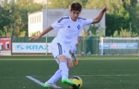 СК «Днепр-1» пригласил полузащитника «Динамо»