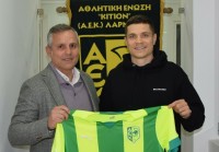 Кіпрський АЕК Ларнака презентував Громова після успішного медогляду